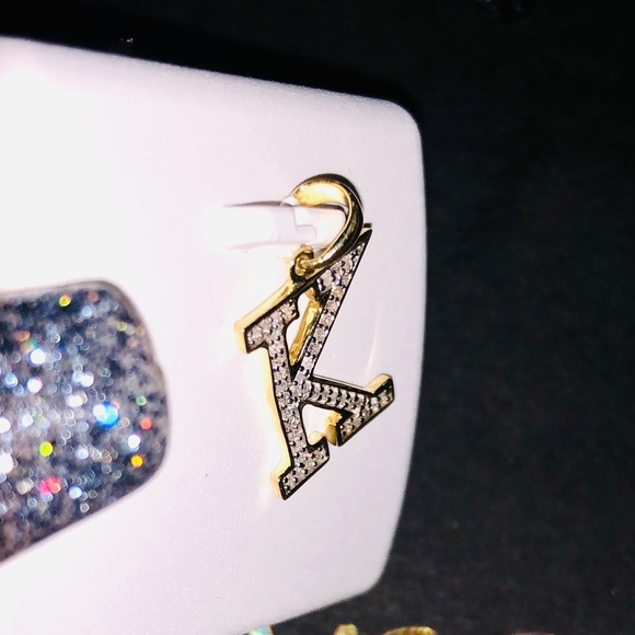 10k Solid REAL GOLD REAL DIAMOND K Initial letter pendant NOT CZ with Appraisal! - Picture 4 of 6